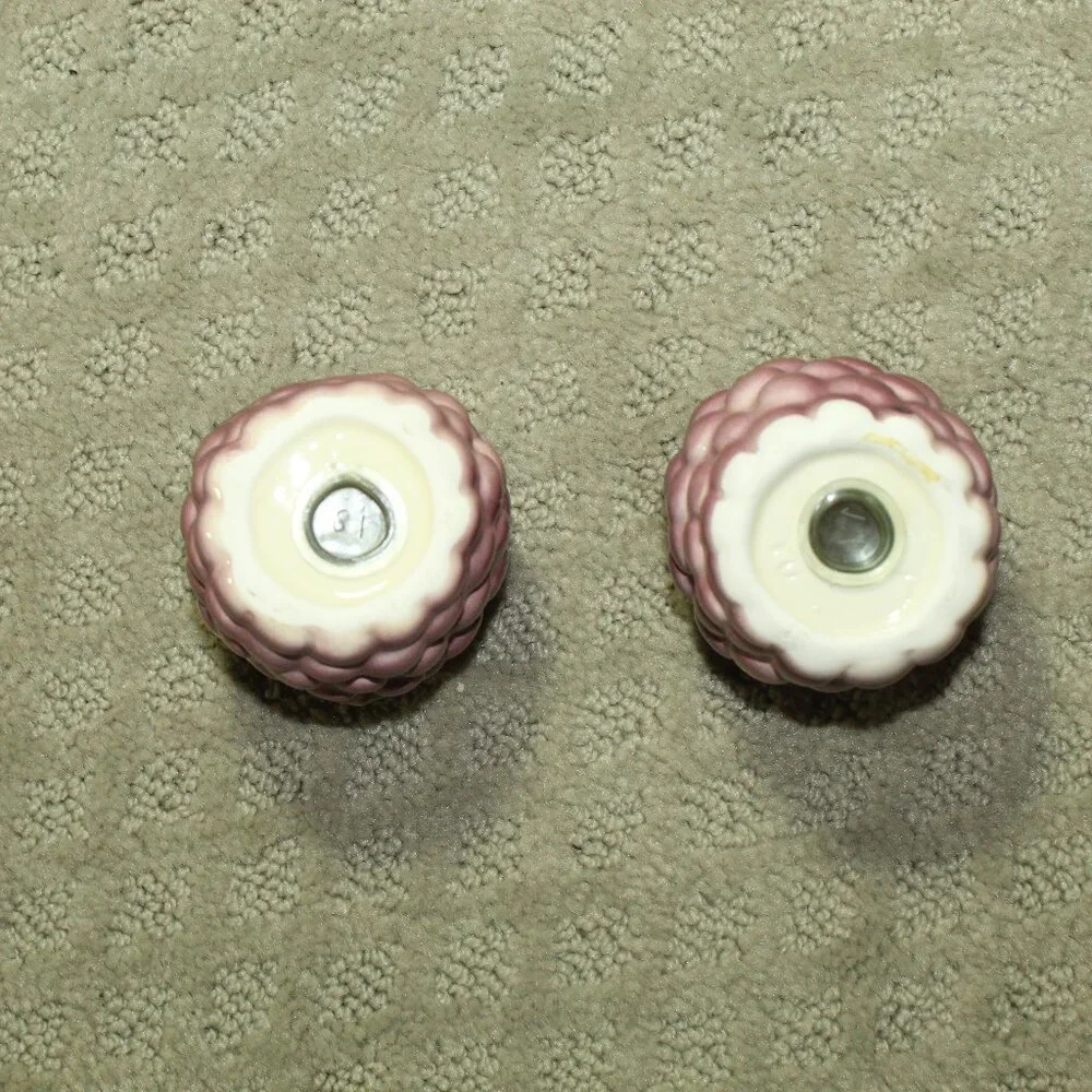 Ceramic Purple Grape Bunch 2.75